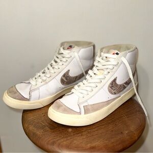 Nike Blazer 77 Mid Snakeskin